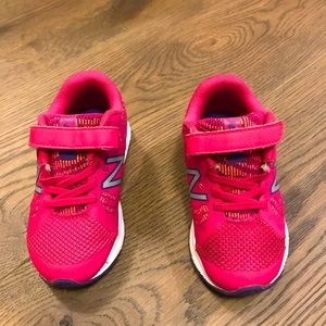New Balance Toddler 7.5 perfect for playground fun